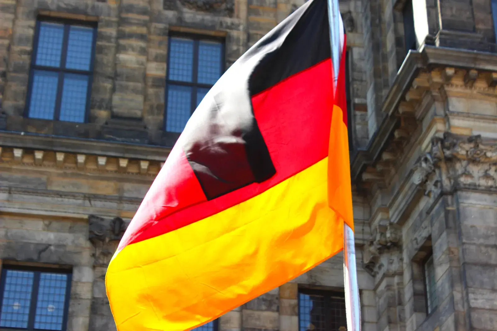 Gigantyczne problemy Niemiec! Berlin straci miliardy euro