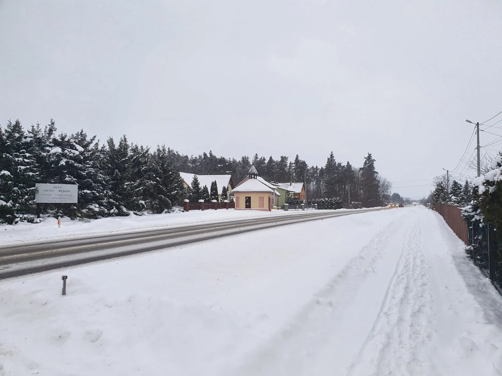 Tragedia na Podkarpaciu. 82-latek zasłabł za kierownicą, wjechał w 6-letnie dziecko
