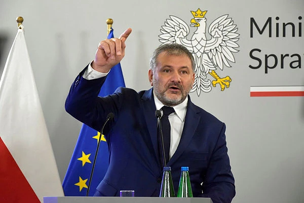 Żurek próbował pouczać Węgrów w sprawie Ziobry. Skończyło się jak zwykle