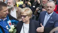 Małgorzata Gersdorf z białą różą - Niemcy do dziś są wzruszeni, gdy przypominają sobie ten dzień