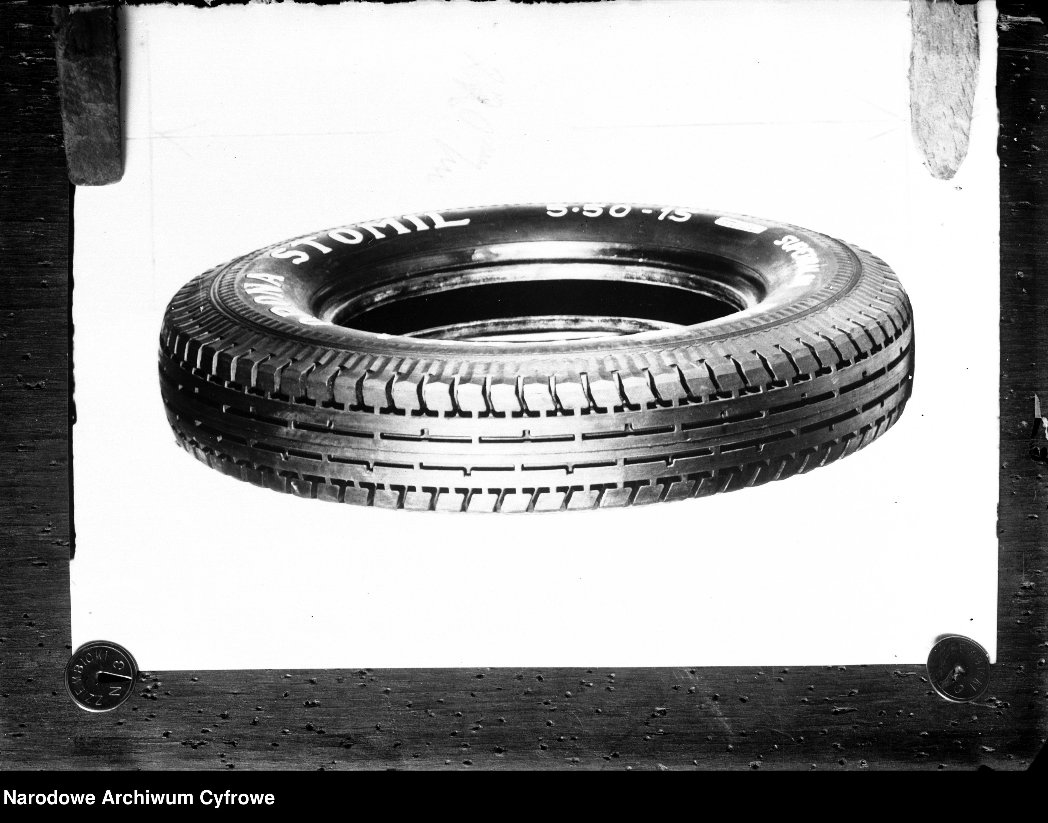 Jako pierwsi w Polsce produkowali opony. Nie wytrzymali rządów Tuska. To koniec 100-letniej firmy