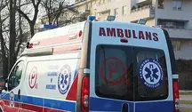 Karetka pogotowia ratunkowego podczas jazdy