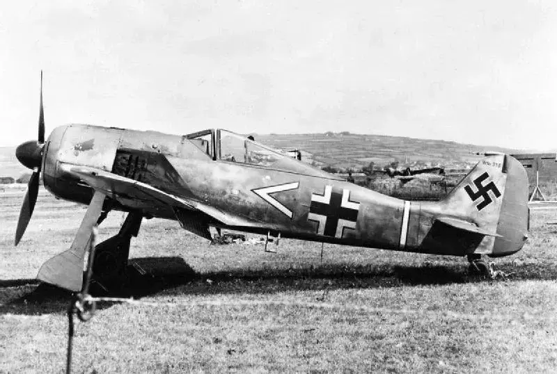 Fw_190A-3_JG_2_in_Britain_1942