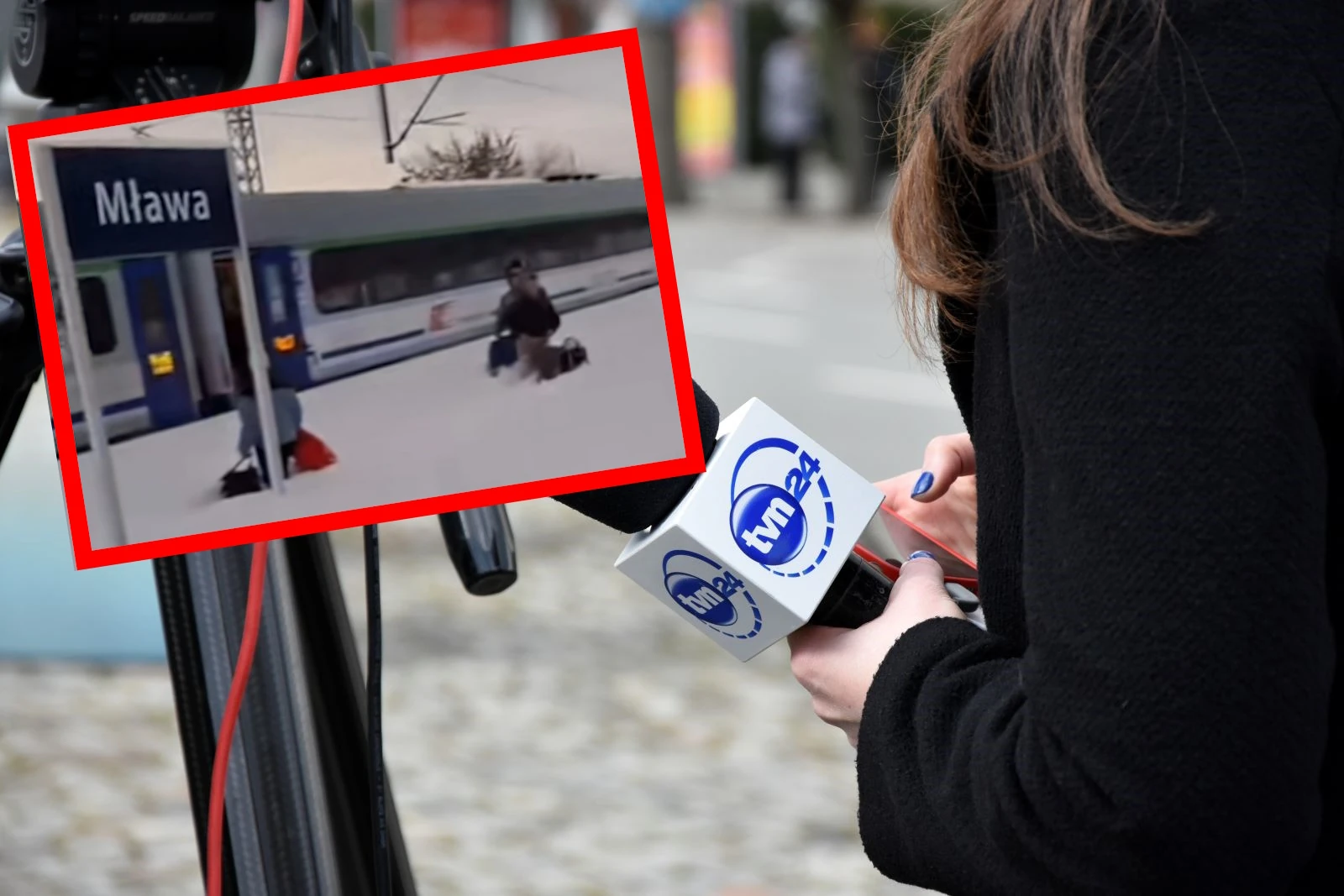 Nawet TVN to wyśmiał. Kiedy odśnieżyli peron grozy w Mławie?