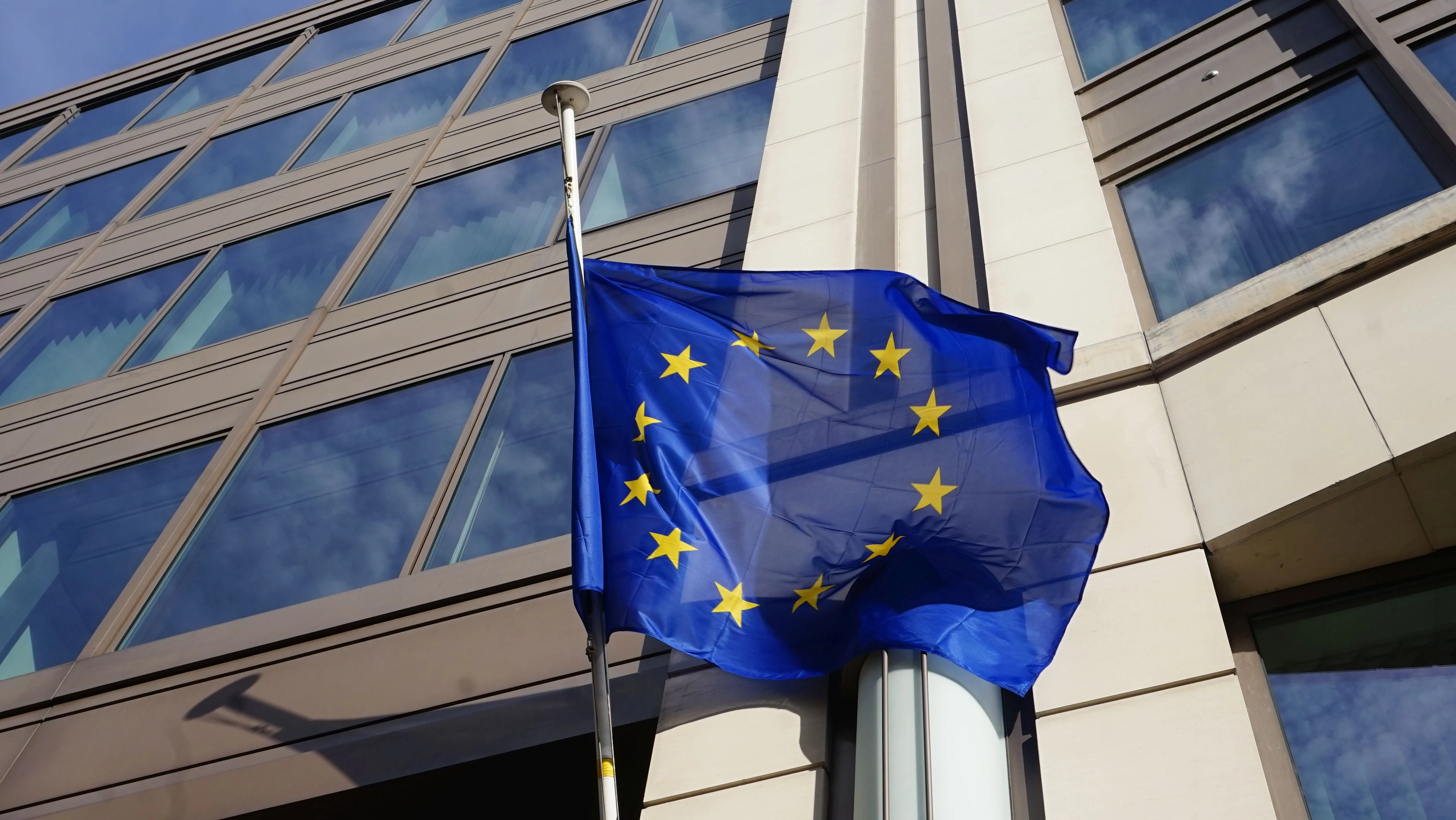 Parlament Europejski blokuje umowę z USA. Wszystko z powodu Grenlandii