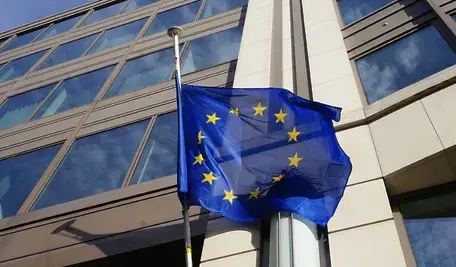 Parlament Europejski w Strasburgu – europosłowie podczas obrad nad umowami handlowymi UE z USA i Mercosur