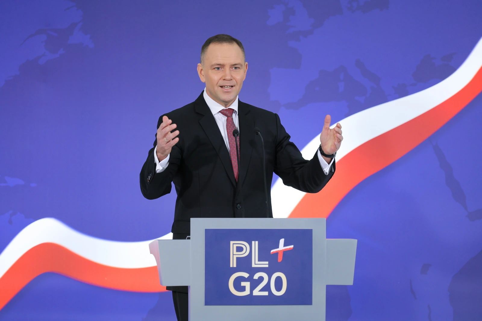 Nawrocki rozmawia z Tuskiem! Chodzi o decyzję Donalda Trumpa