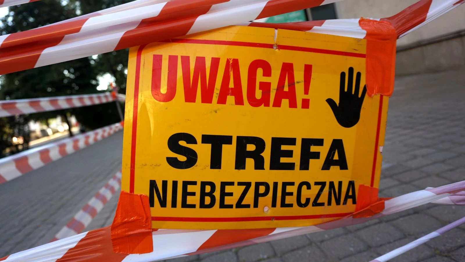 Nowe dane o zwolnieniach grupowych w Polsce. Efekt kuli śnieżnej!