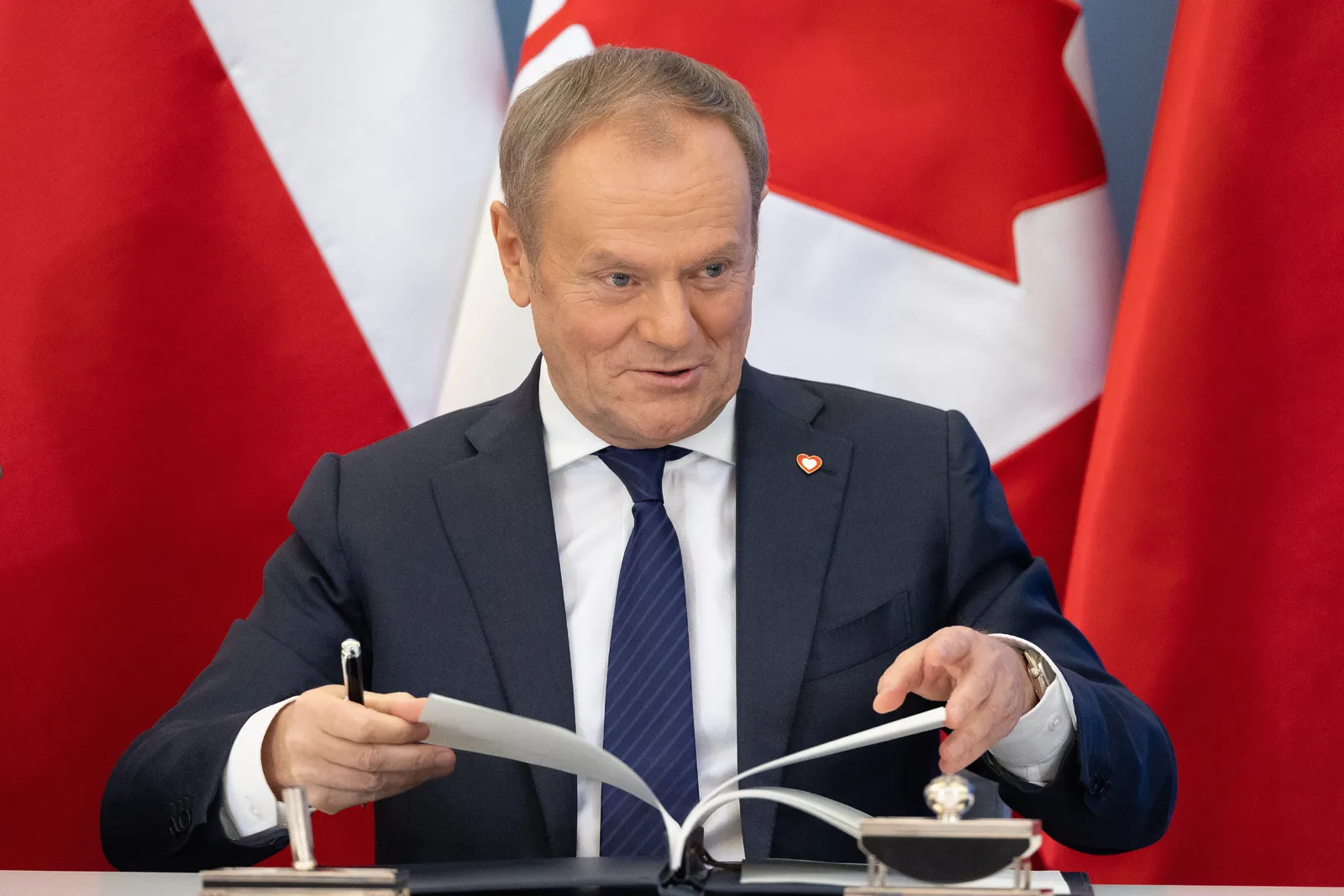 Tusk chciał wysłać wojsko na Grenlandię? Szokujące ustalenia dziennikarzy
