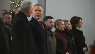  Wilno, Litwa, 25.01.2026. Prezydent RP Karol Nawrocki (3L), pierwsza dama Marta Nawrocka (3P), prezydent Republiki Litewskiej Gitanas Nauseda (2L) z małżonką Dianą Nausediene (P) oraz prezydent Ukrainy Wołodymyr Zełenski (4L) z małżonką Ołeną Zełenską (2P) podczas mszy św. w Archikatedrze Wileńskiej, 25 bm. W Republice Litewskiej trwają obchody 163. rocznicy Powstania Styczniowego.