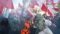 Uczestnicy ogólnopolskiego protestu rolników w Warszawie, 9 bm. Rolnicy protestują przeciwko umowie UE–Mercosur oraz przeciwko obecnej polityce rządu wobec wsi i rolnictwa. Demonstranci przeszli z Placu Defilad przed Kancelarię Prezesa Rady Ministrów. (sko) PAP/Paweł Supernak