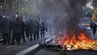 Młodzieżowy protest paraliżuje Francję