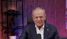 Donald Tusk w najnowszym nagraniu krytykuje weta prezydenta Karola Nawrockiego, zarzucając mu celowe utrudnianie pracy rządu oraz działanie na szkodę interesów państwa.