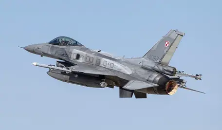 Polski F-16 w locie
