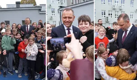 Trójpanelowe spotkanie z dziećmi