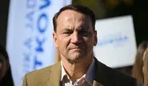 Niżej upaść nie można! Sikorski sięgnął dna. Nazwał Nawrockiego „kibolem”, do którego „nie dociera kultura”