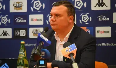 AdrianSiemieniec_kongerencja