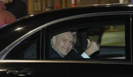 Karol Nawrocki podjeżdżając pod TK