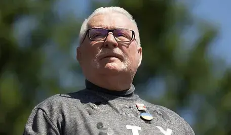 AWIK_Walesa_4062023_08.webp.jSety9eGMp1Zh6ljsAkA.VNHolbB-1S