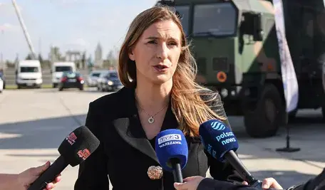Magdalena Sobkowiak-Czarneck podczas konferencji prasowej