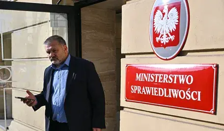Waldemar Żurek nie odpuszcza. Prokurator skierował do sądu zażalenie na postanowienie ws. listu żelaznego dla Romanowskiego