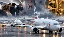 Samolot American Airlines na lotnisku po awaryjnym lądowaniu z powodu awarii sześciu pokładowych toalet podczas lotu do USA