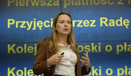 - Polska 2050 miała być trzecią drogą, a od dłuższego czasu stoi na rozdrożu. zakończył się pierwszy sezon serialu związanego z wyborem przewodniczącej. (...) Bez wątpienia będzie dużym problemem współpraca nowej przewodniczącej z panem premierem Donaldem Tuskiem, który wyraźnie okazuje niechęć pani Katarzynie Pełczyńskiej-Nałęcz i to się na pewno nie zmieni https://www.polsatnews.pl/wiadomosc/2026-02-01/pelczynska-nalecz-wicepremierem-politycy-wskazuja-na-tuska/