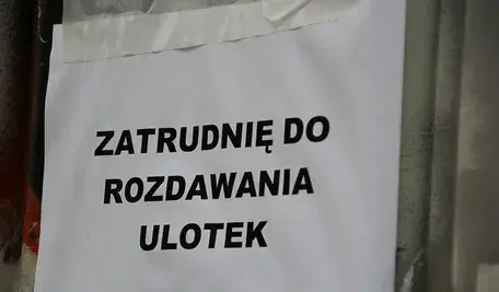 Na rynku coraz trudniej znaleźć pracę, która pozwoliłaby zarobić na utrzymanie