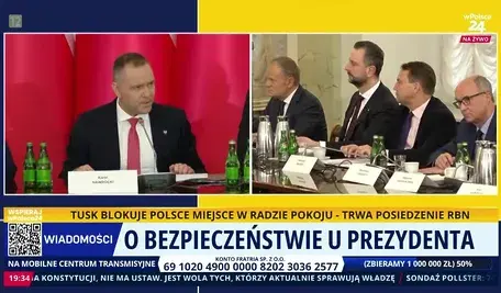 Prezydent i przedstawiciele rządu na posiedzeniu. Na zdjęciu Karol Nawrocki, Donald Tusk, Władysłąw Kosiniak-Kamysz, Radosław Sikorski i Włodzimierz Czarzasty