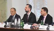 Tusk, Kosiniak-Kamysz i Sikorski podczas Rady Bezpieczeństwa Narodowego