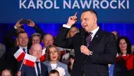 Prezydent Karol Nawrocki zapowiada rozmowy z szefami służb w sprawie marszałka Sejmu, krytykuje blokowanie ustawy obniżającej ceny energii i apeluje o decyzje rządu w kwestiach bezpieczeństwa oraz polityki międzynarodowej.