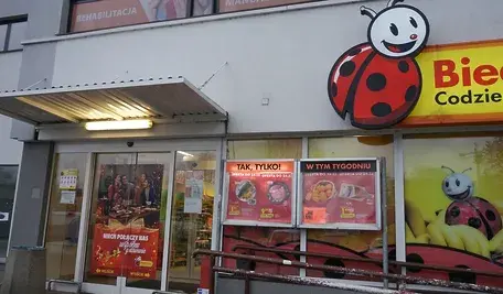 Biedronka wprowadza KSeF. W sklepach sieci będziemy czekać dłużej