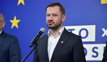 Zbieranie podpisów pod referendum w sprawie odwołania prezydenta Krakowa, podczas którego doszło do incydentu z udziałem jednego z mieszkańców.