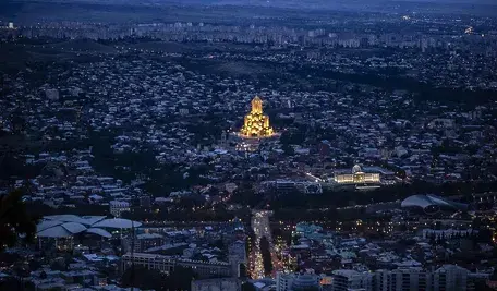 mostafa_meraji-city-4580354_1280