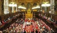 Po 700 latach z brytyjskiej Izby Lordów znikną członkowie, którzy odziedziczyli tytuł
