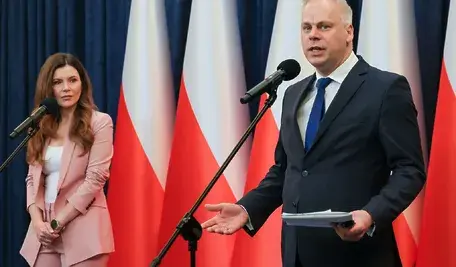 Mecenas Wanda Buk i minister Karol Rabenda przedstawili rekomendacje wypracowane w Kancelarii Prezydenta RP na temat zmian w systemie ETS