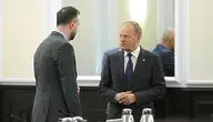 Premier Donald Tusk (P) i wicepremier, minister obrony narodowej Władysław Kosiniak-Kamysz na posiedzeniu rządu w KPRM w Warszawie 