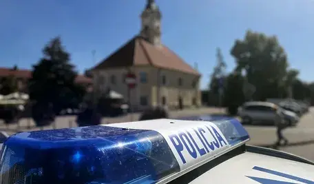 Policja w Bielsku zatrzymała pijaną kobietę