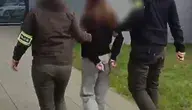Policjanci z Legnicy zatrzymali 13-latkę, która miała pobić wracającą z mszy seniorkę 