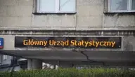 GUS podał, że Polakom wciąż przybywa pieniędzy w kieszeniach. Dzięki temu samorządy mogą podnosić nam opłaty 