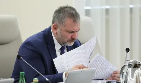 Żeby "uratować" Skarb Państwa przed roszczeniem na 20 tysięcy złotych, minister Żurek opłaca prawnika do 100 tysięcy