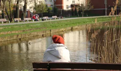 Dla wielu seniorów wyjazd do oddalonego o setki kilometrów sanatorium jest gigantycznym wyzwaniem, którego boją się podjąć