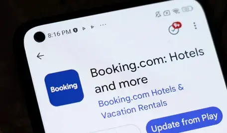 Z booking.com wyciekły dane