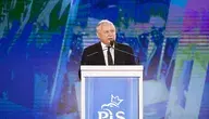 Im mniej list wyborczych po prawej stronie sceny politycznej, tym większa szansa na wyrwanie Polski z rąk Donalda Tuska. Jarosław Kaczyński dobrze o tym wie