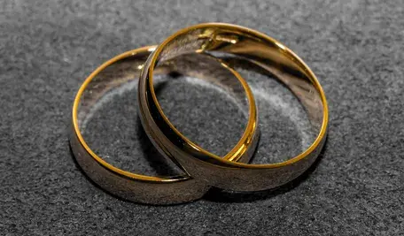 Prezydent Karol Nawrocki zawetował nowelizację, która umożliwiała otrzymanie rozwodu w Urzędzie Stanu Cywilnego