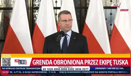 Przemysław Czarnek  podczas konferencji prasowej w Sejmie