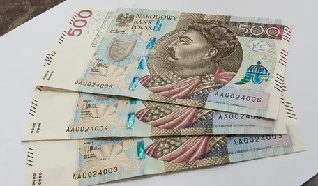 Dzięki temu, że NBP dba o polskiego złotego wciąż mamy dostęp do gotówki. Zostało to dostrzeżone i nagrodzone na arenie międzynarodowej 