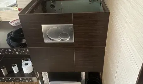 Spłuczka, czyli niezwykła kryjówka uciekającego przed policją