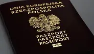 Resort spraw wewnętrznych rozważa zmiany w zasadach nadawania polskiego obywatelstwa, które miałyby wydłużyć okres pobytu, wprowadzić test integracyjno-językowy oraz utrzymać uznaniową ścieżkę prezydencką, często wykorzystywaną wobec sportowców.
