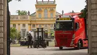 Sieć zalały zdjęcia zniszczeń po imprezie techno przed pałacem na Wilanowie